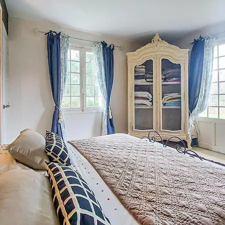 Σπίτι διακοπών Charmante Maison Avec Piscine